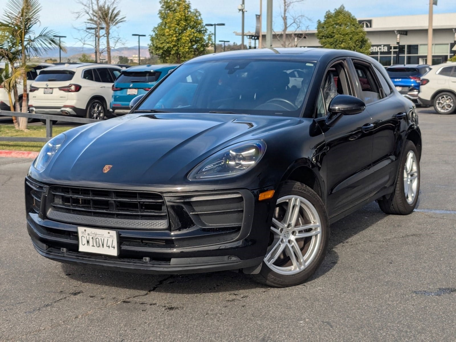 2022 Porsche Macan Base