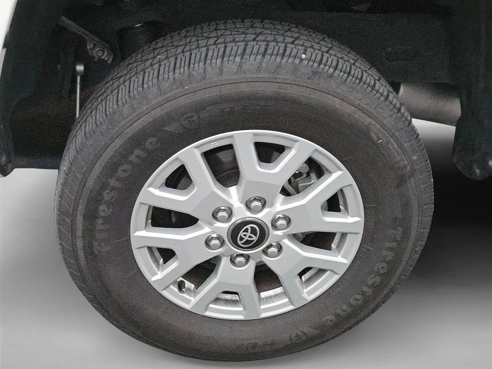 2025 Toyota Tacoma SR5 - Photo 6