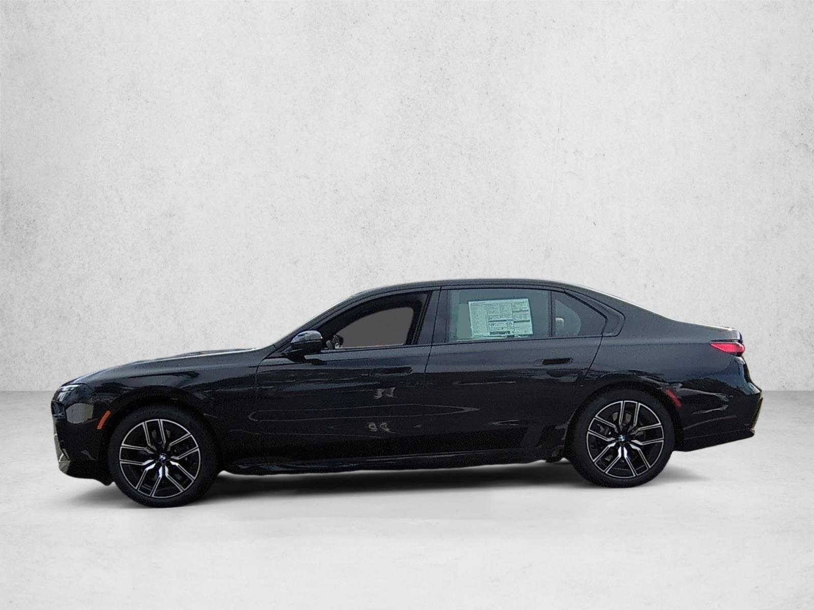 2026 Bmw 740i Sedan photo 2