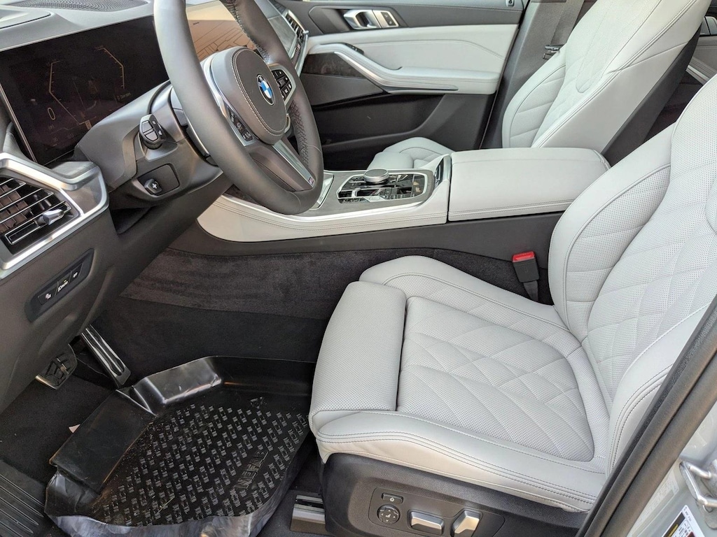 New 2026 BMW X5 sDrive40i SUV