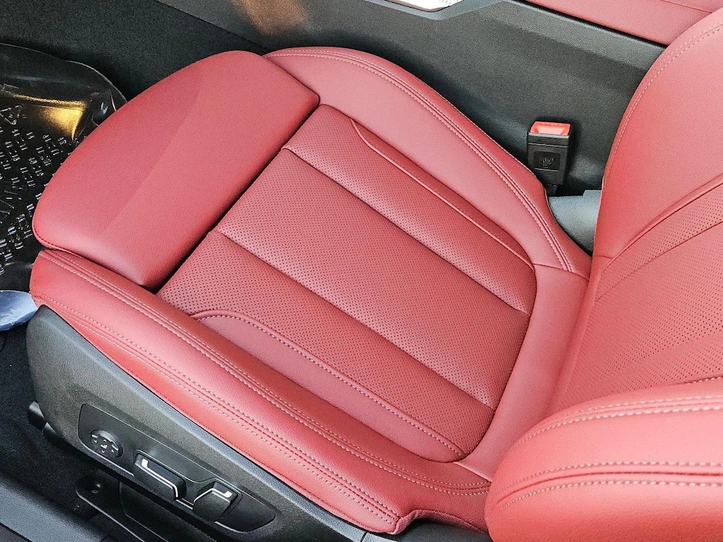 New 2026 BMW 330i Sedan