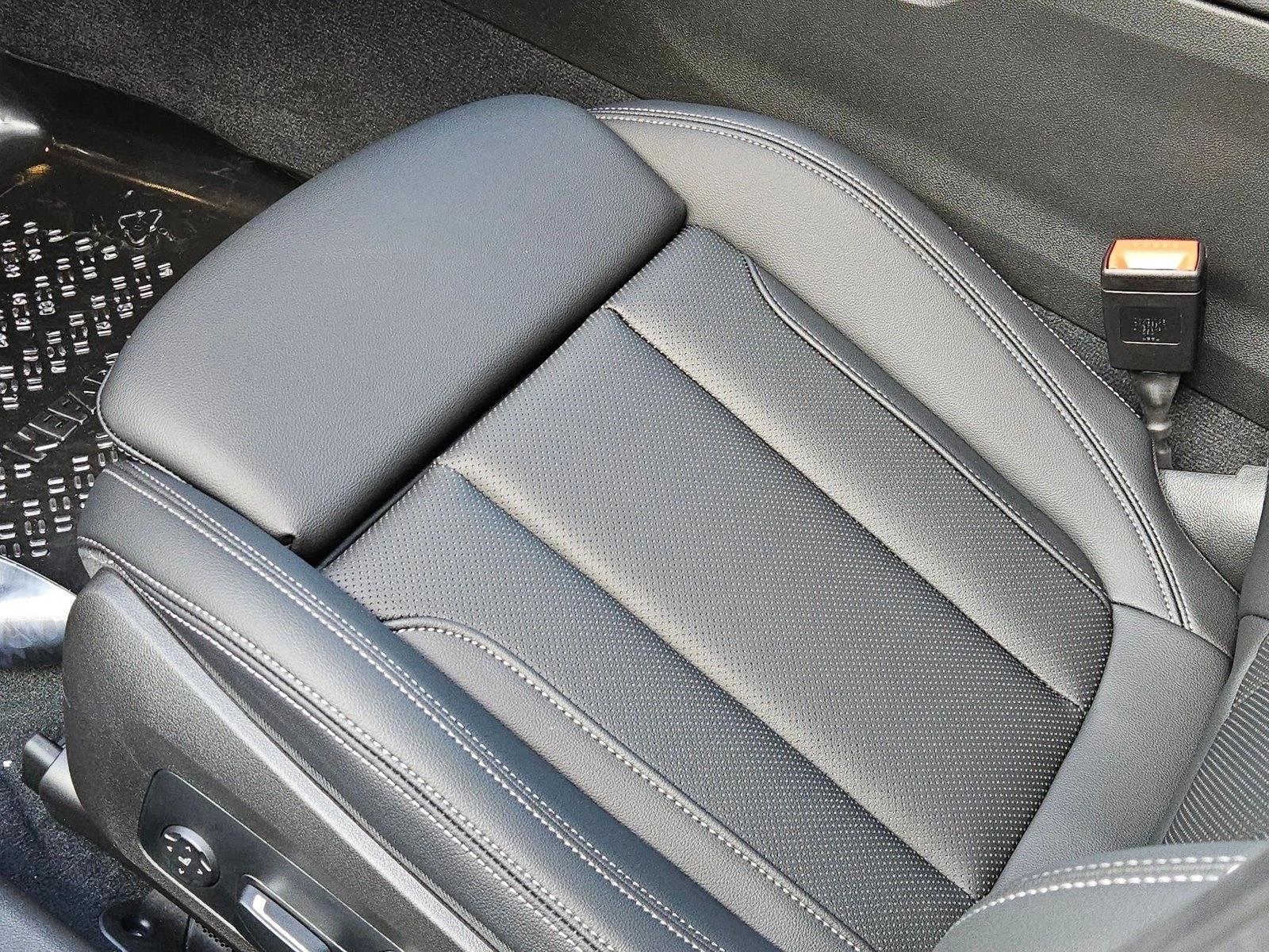 New 2026 BMW 330i Sedan