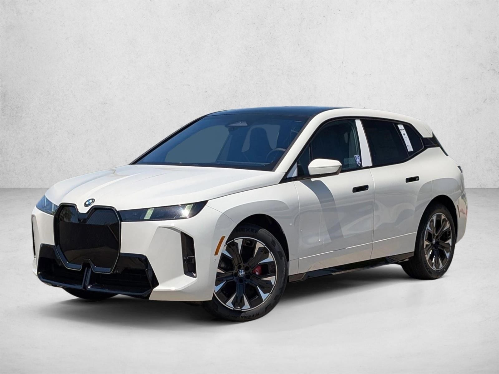 2026 BMW iX xDrive45's photo