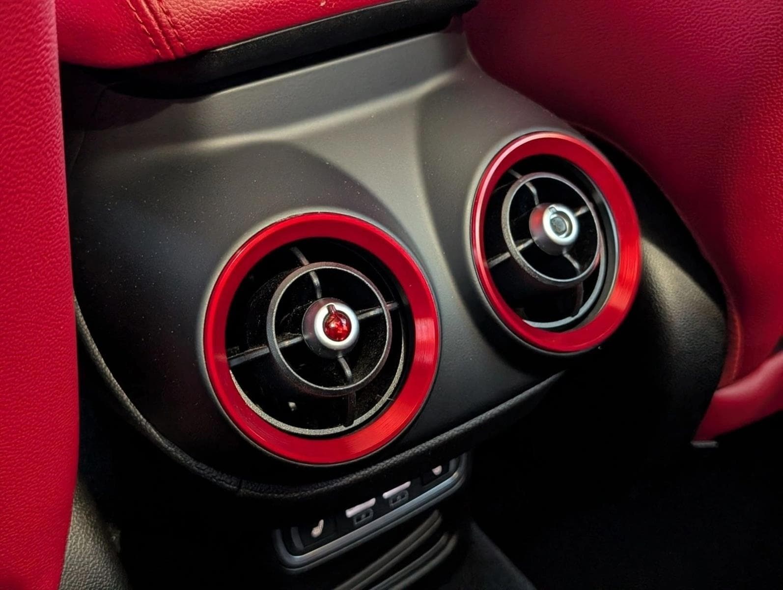 2022 Alfa Romeo Stelvio Ti Veloce - Photo 18