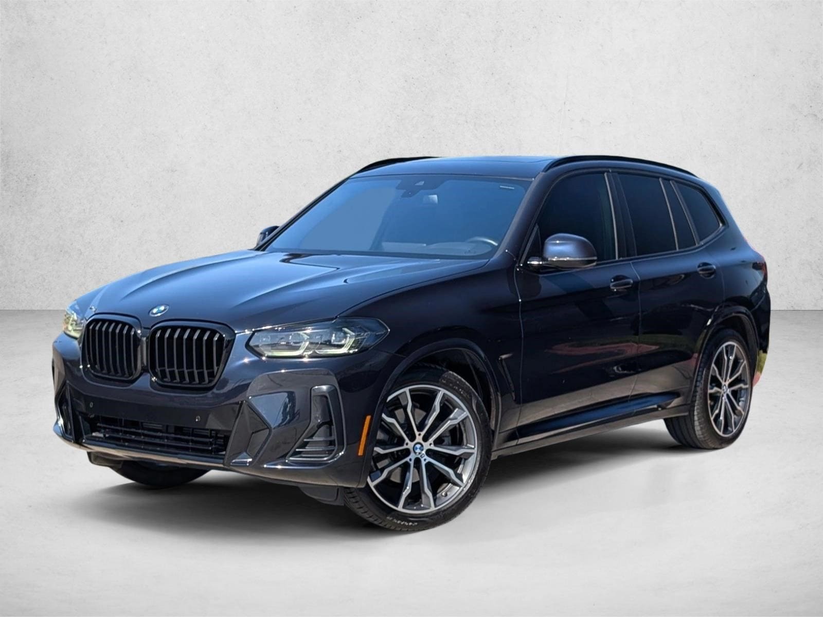 2023 BMW X3 sDrive30i's photo