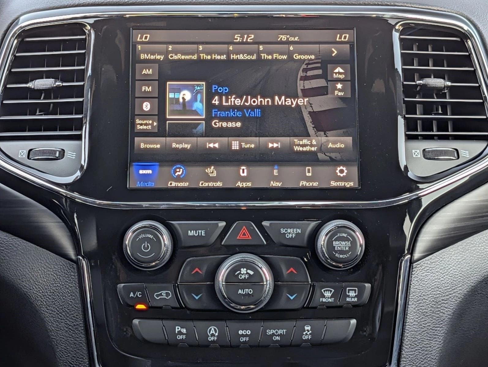 2022 Jeep Grand Cherokee WK Laredo X - Photo 15