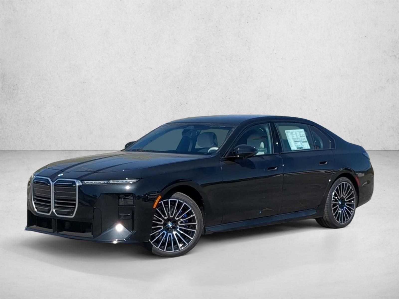  BMW 740i