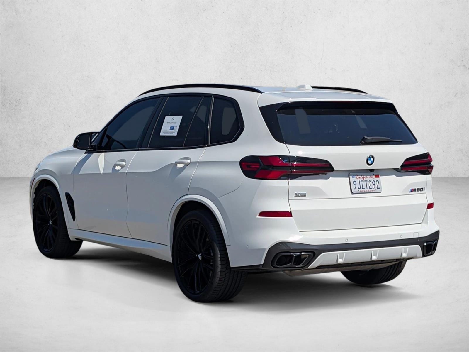 2024 BMW X5 M60i - Photo 8