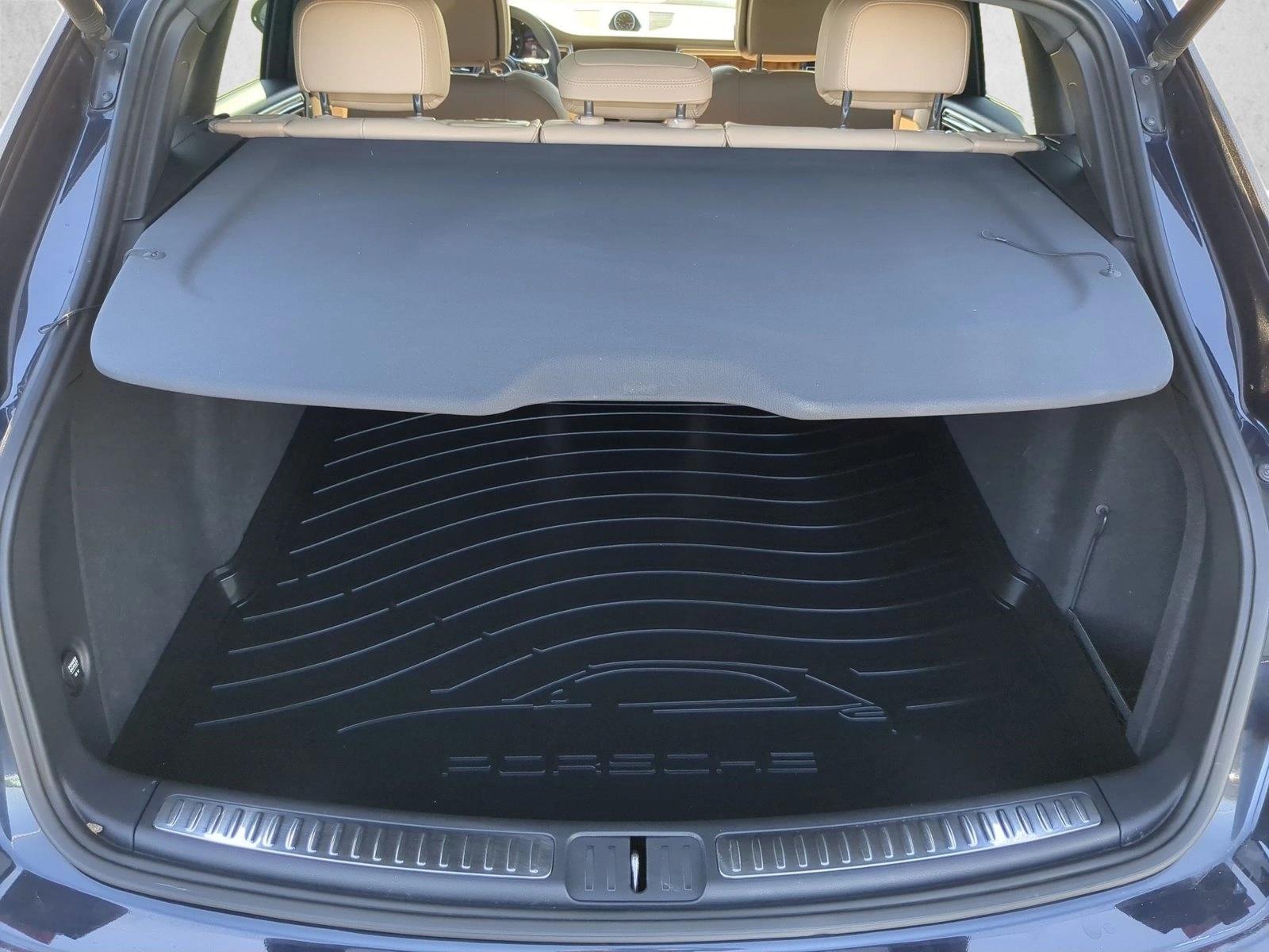 2020 Porsche Macan Base - Photo 6
