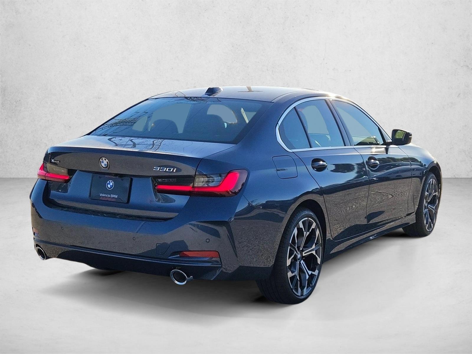 New 2026 BMW 330i xDrive Sedan