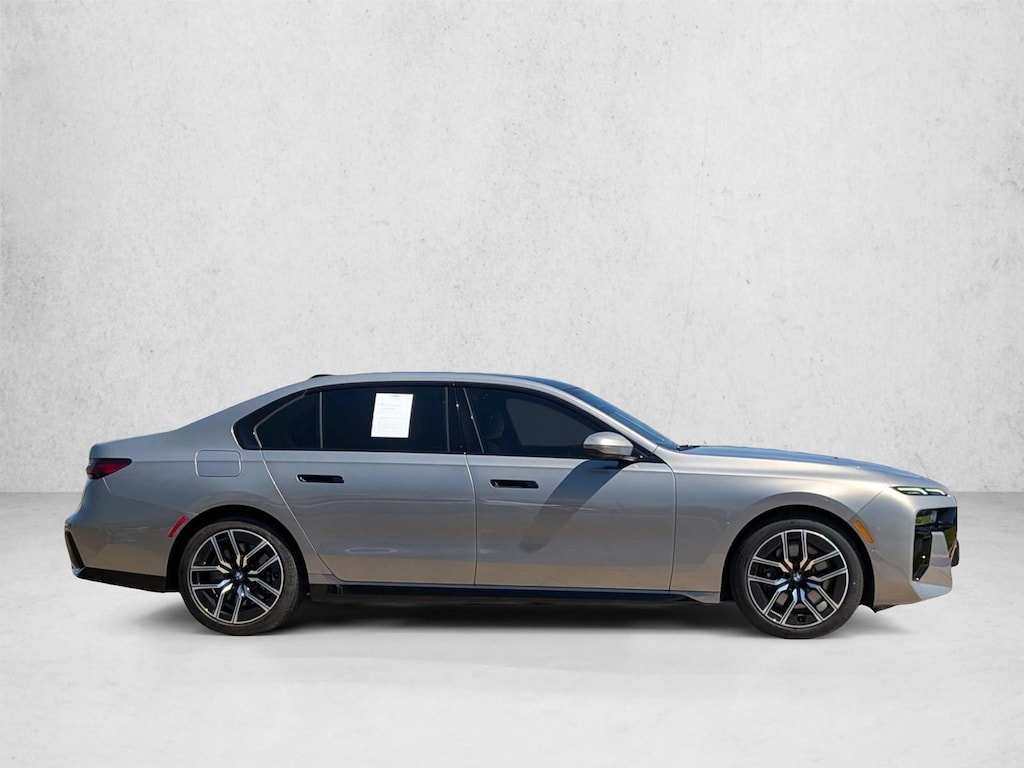 Certified 2023 BMW 740i Sedan