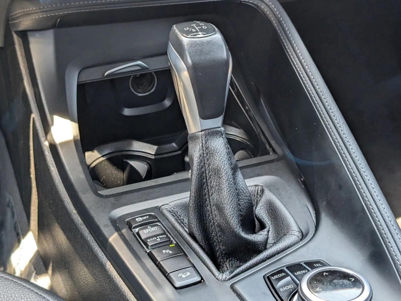 2017 BMW X1 28i - Photo 12