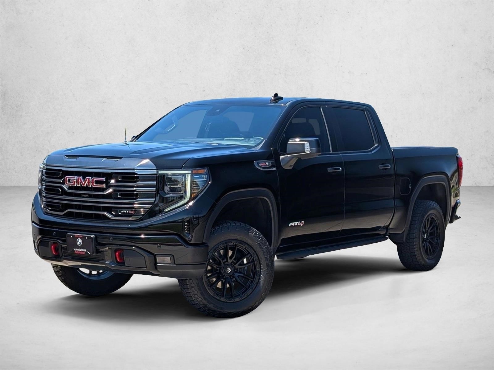 2022 GMC Sierra 4WD Crew Cab Short Box AT4's photo