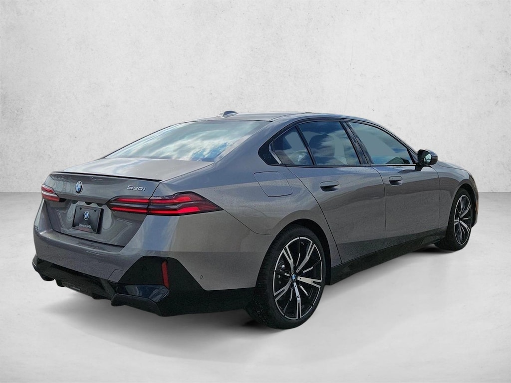 New 2027 BMW 530i Sedan