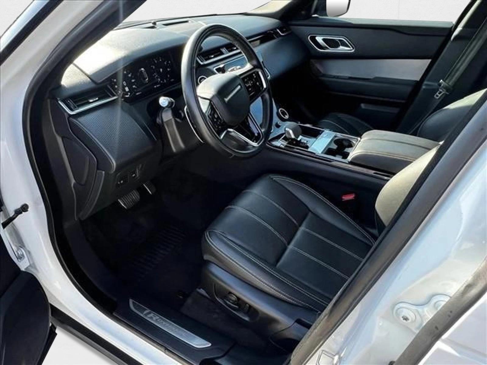2021 Land Rover Range Rover Velar P250 R-Dynamic S photo 4