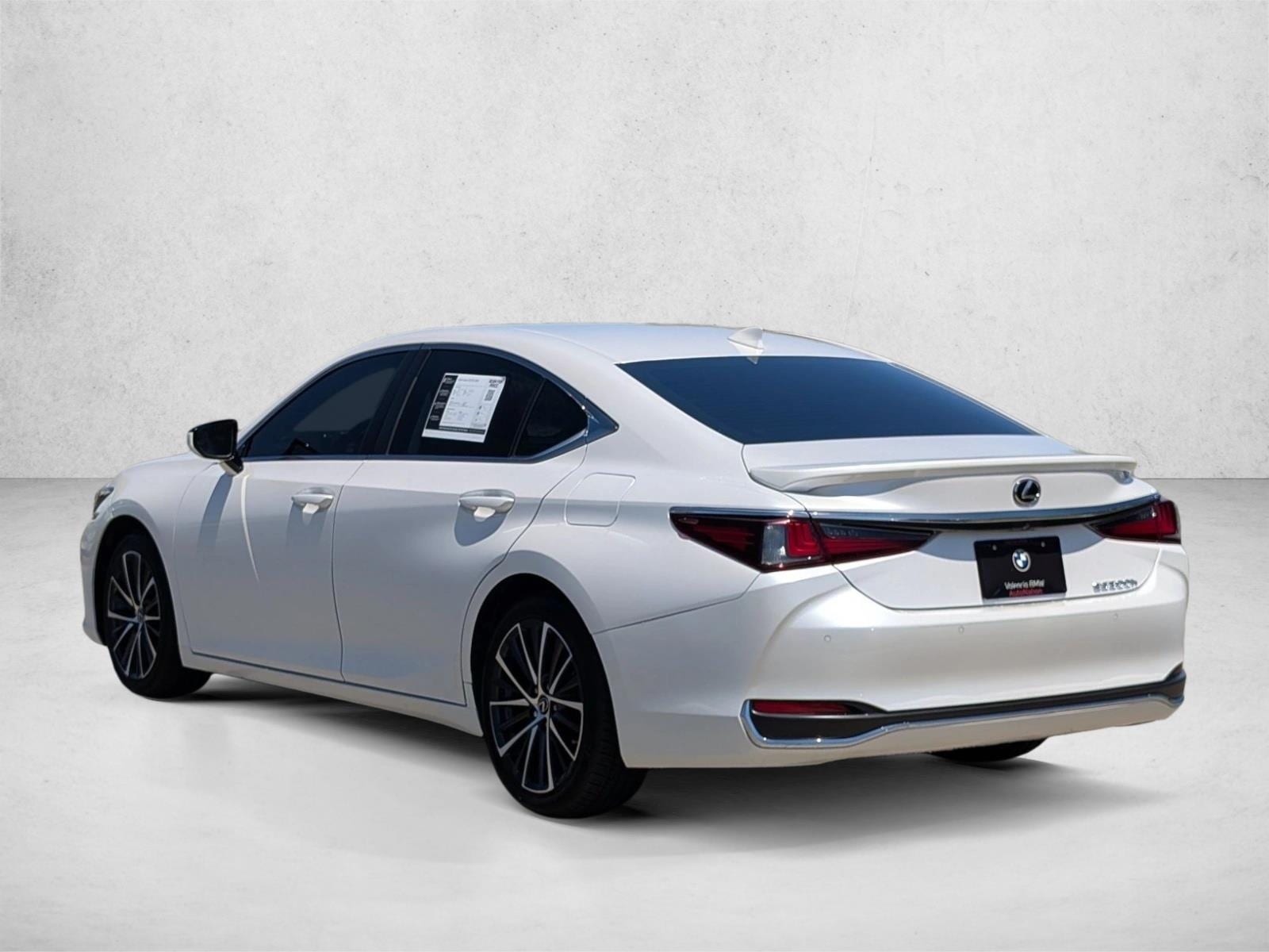 2024 Lexus ES Hybrid 300h - Photo 8