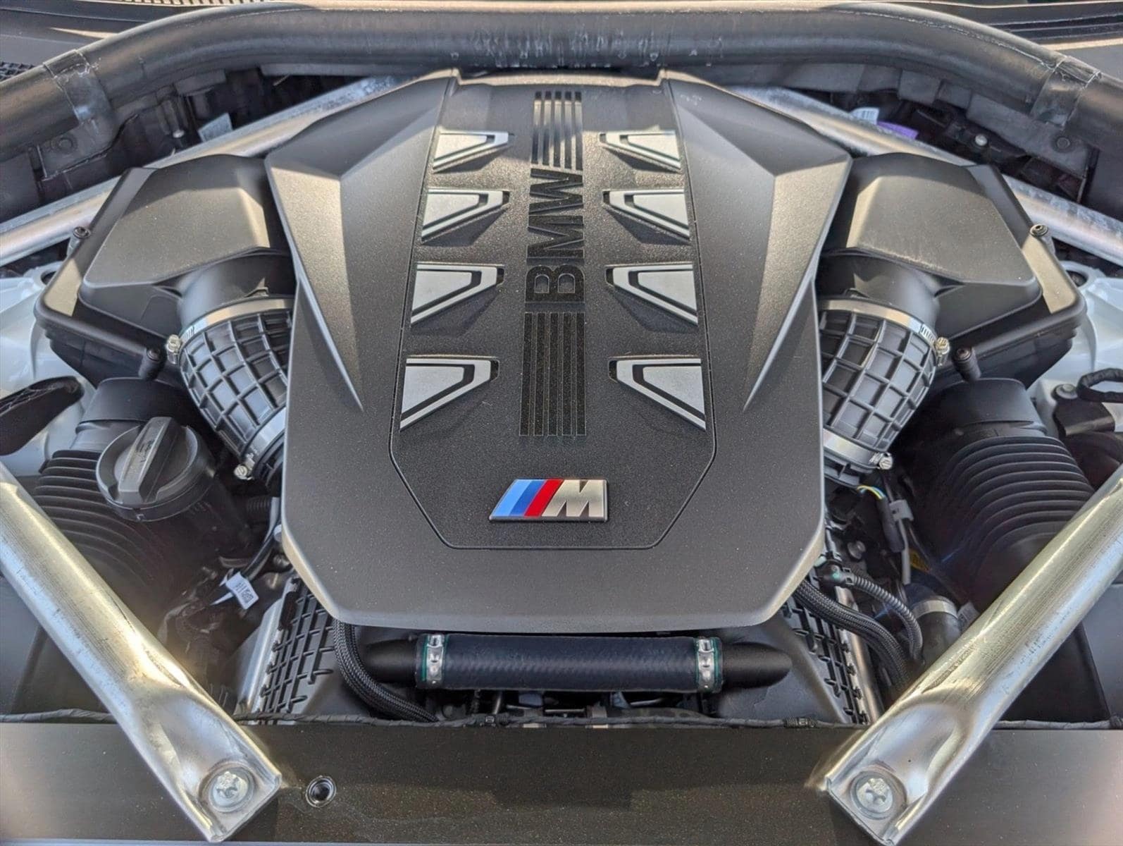 2024 BMW X5 M60i - Photo 25