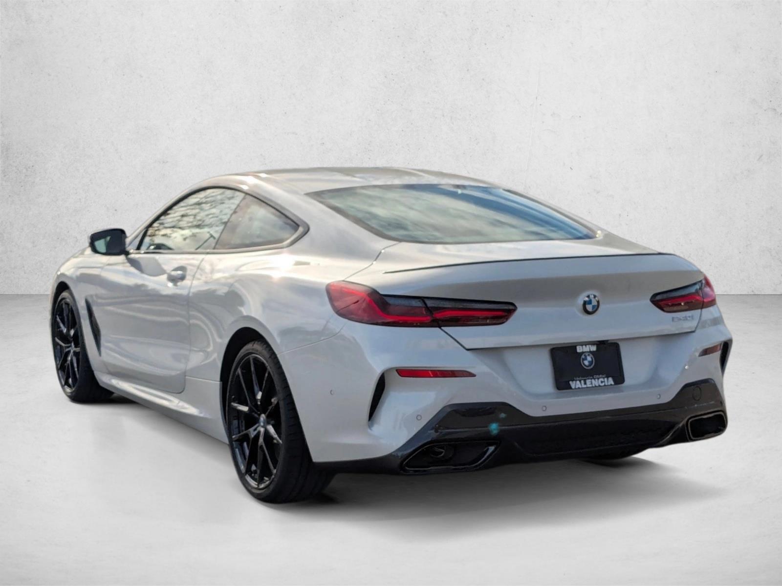 2026 BMW 8 Series 840i - Photo 9