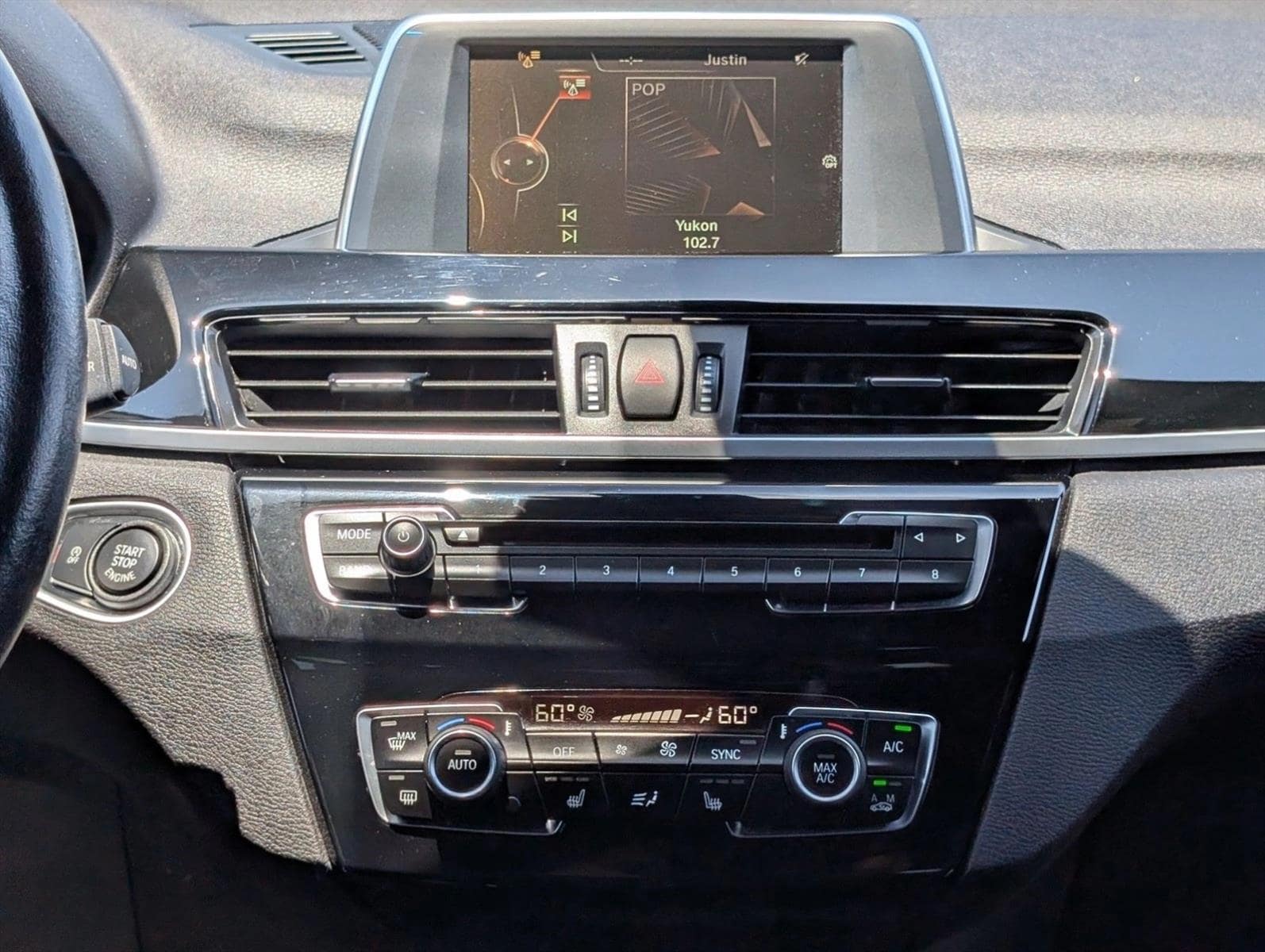 2017 BMW X1 28i - Photo 15
