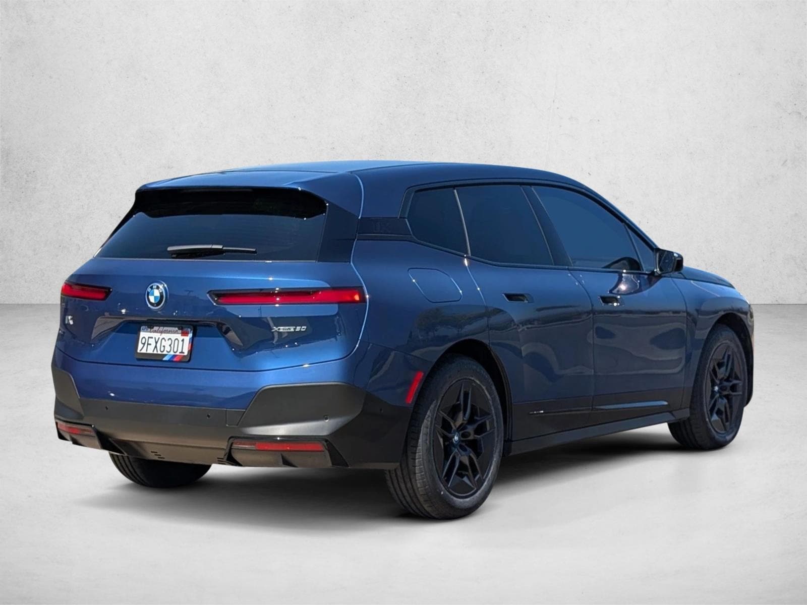 2023 BMW iX xDrive50 photo 5