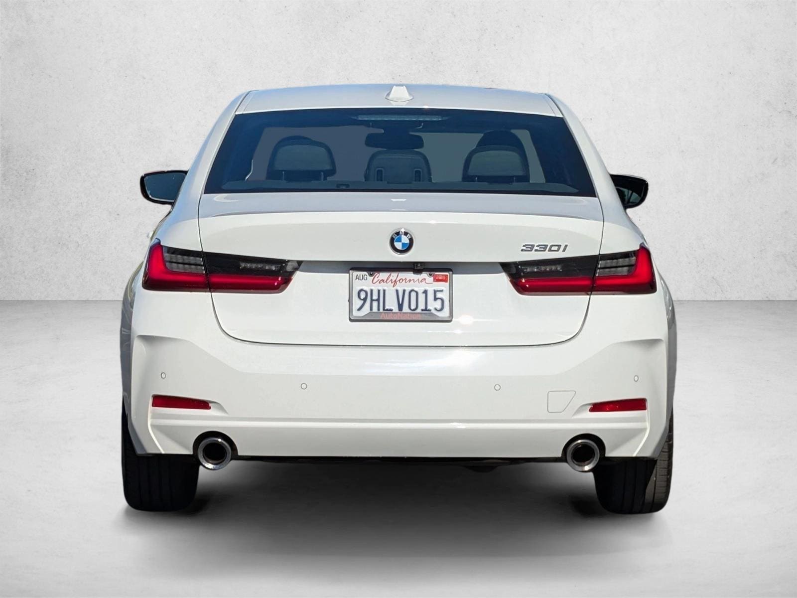 2023 BMW 330i photo 6