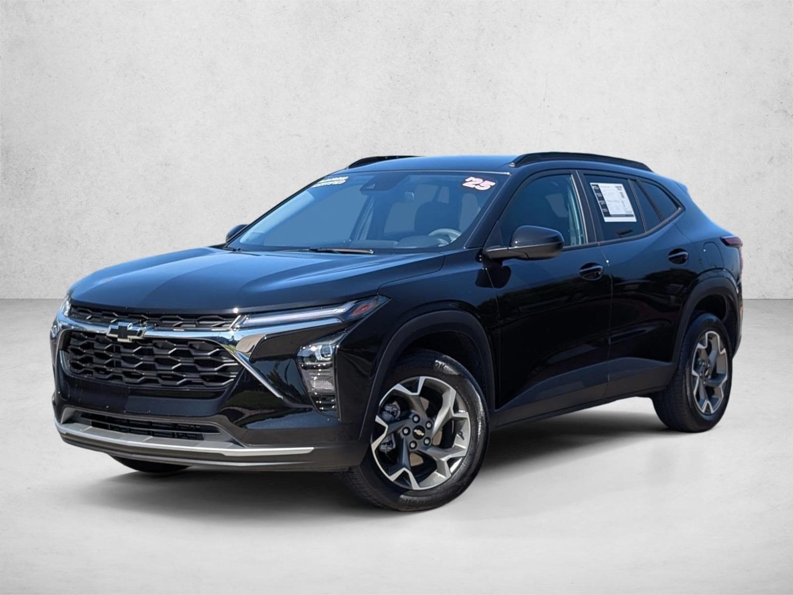 2025 Chevrolet Trax LT's photo