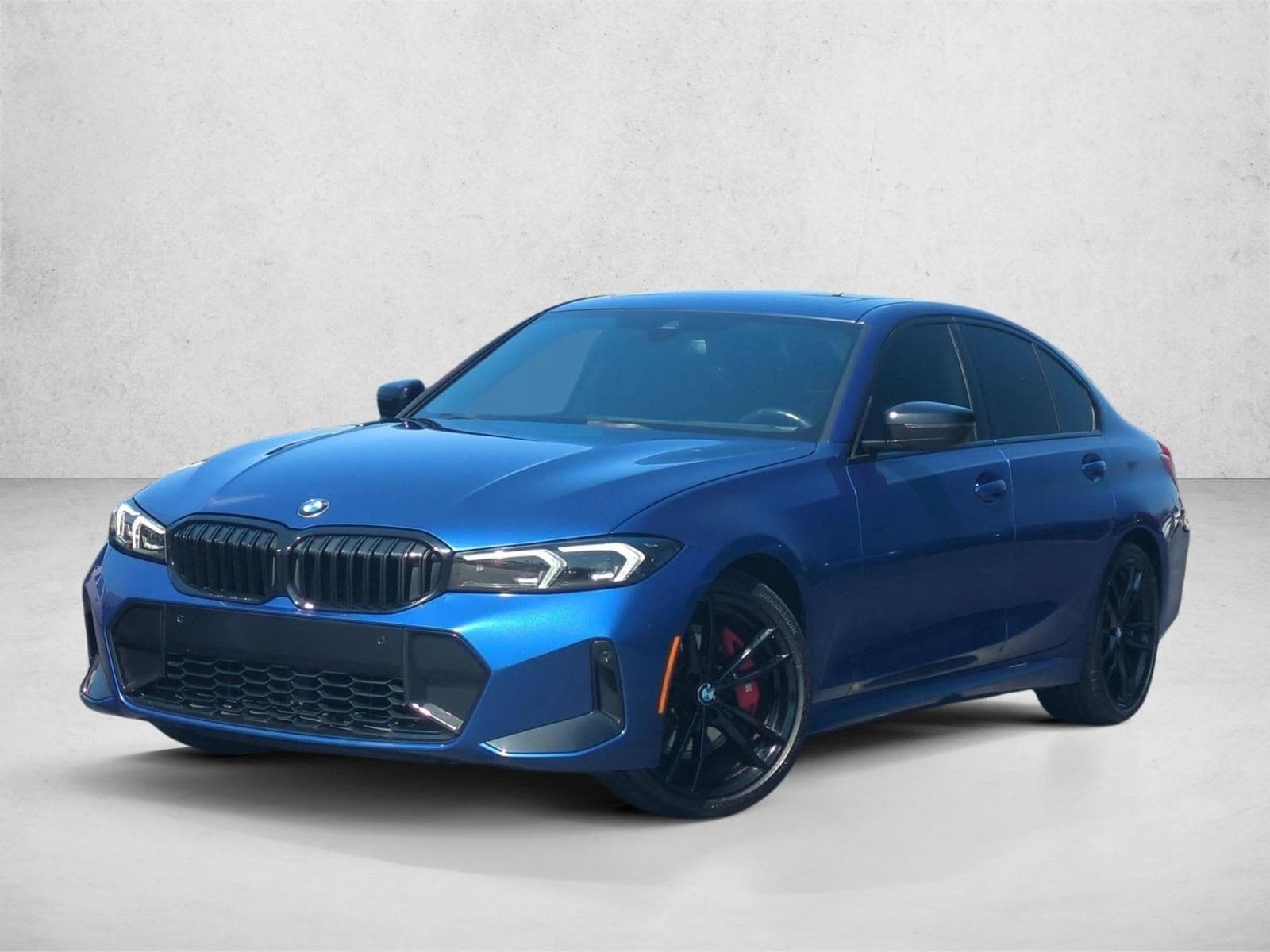 2023 BMW 330i