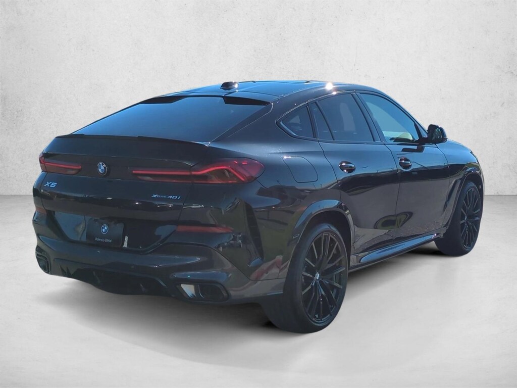 New 2026 BMW X6 xDrive40i SUV