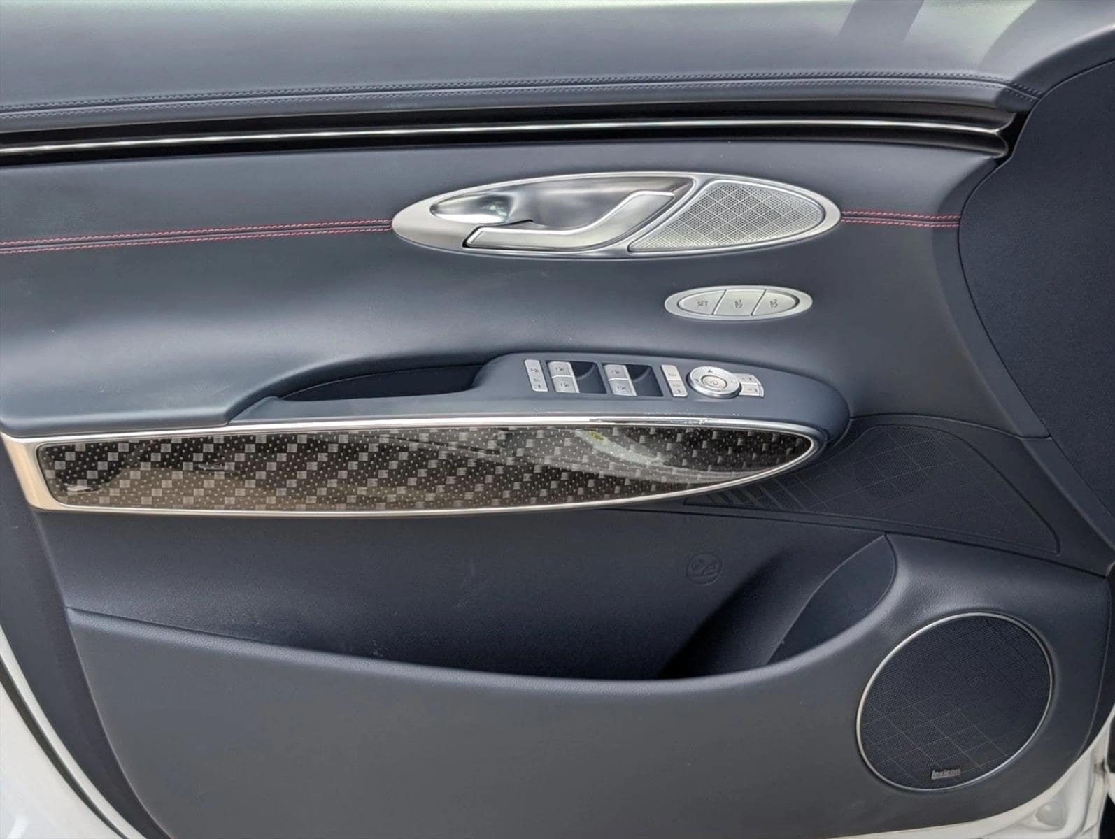 2022 GENESIS GV70 Sport - Photo 10
