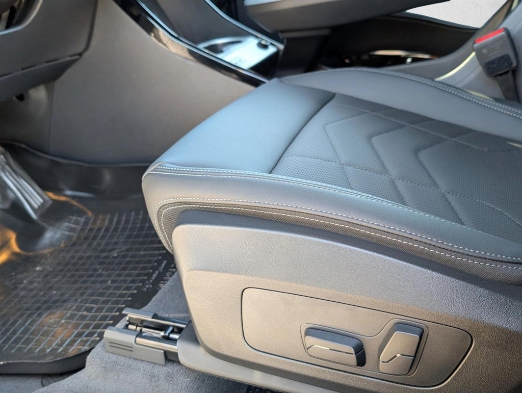 New 2026 BMW X1 xDrive28i SUV