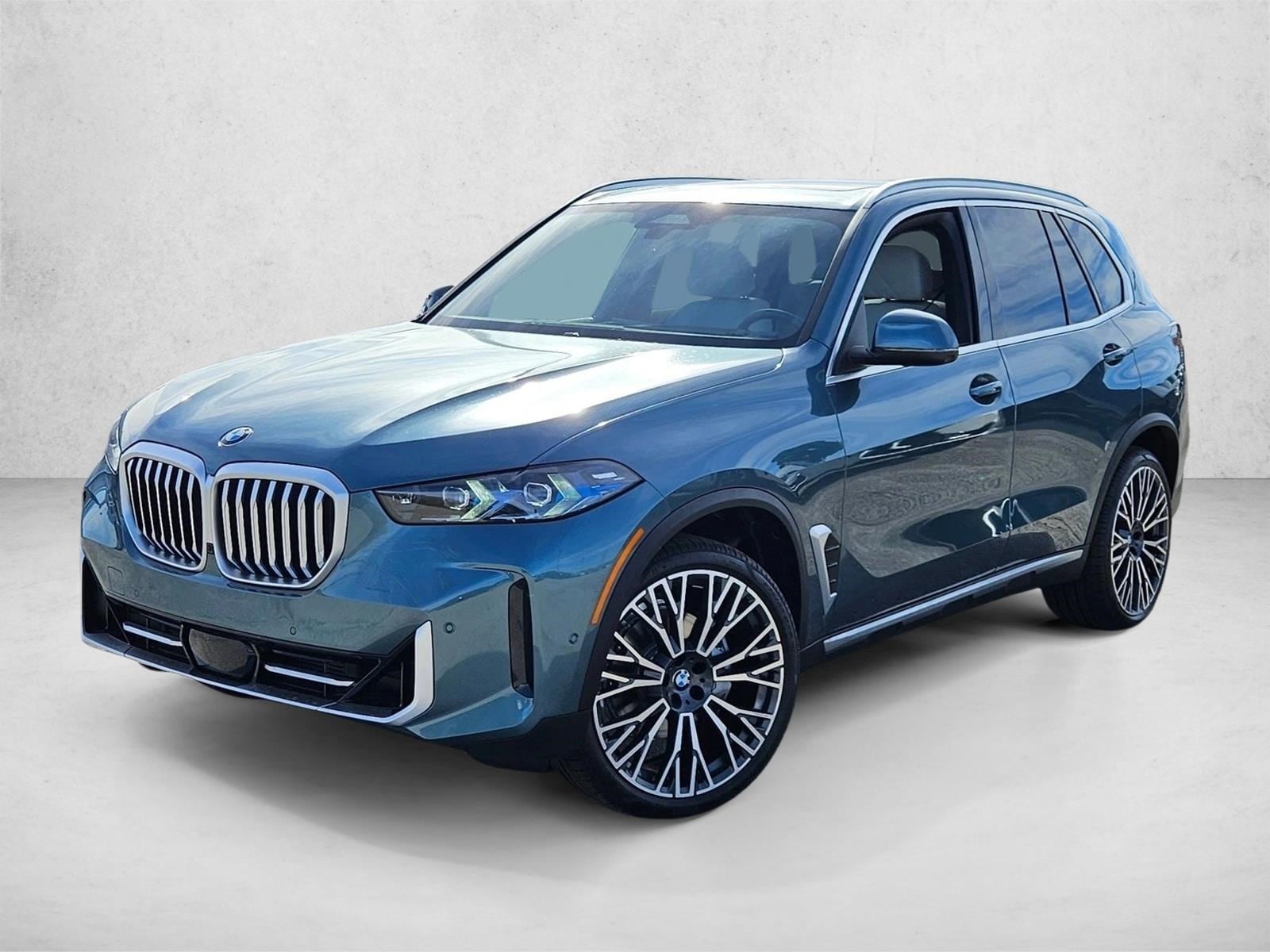 2026 BMW X5 40i's photo
