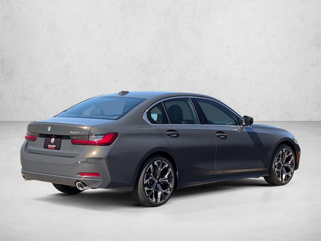 New 2026 BMW 330i Sedan