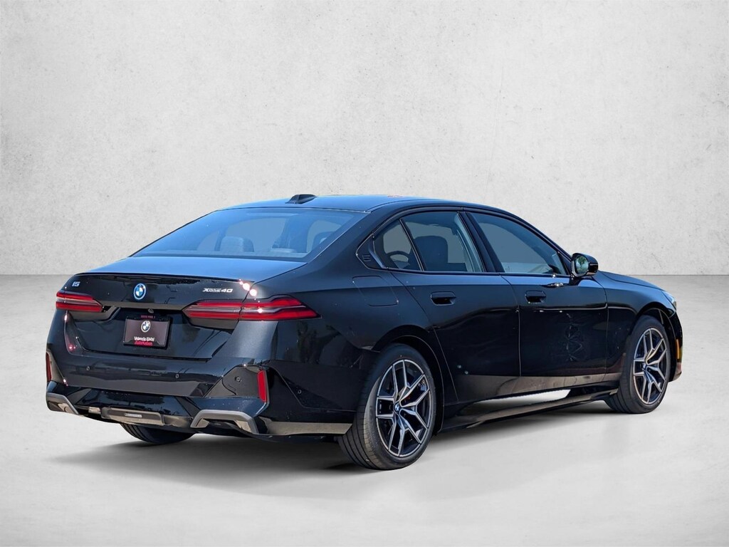 New 2027 BMW i5 xDrive40 Sedan