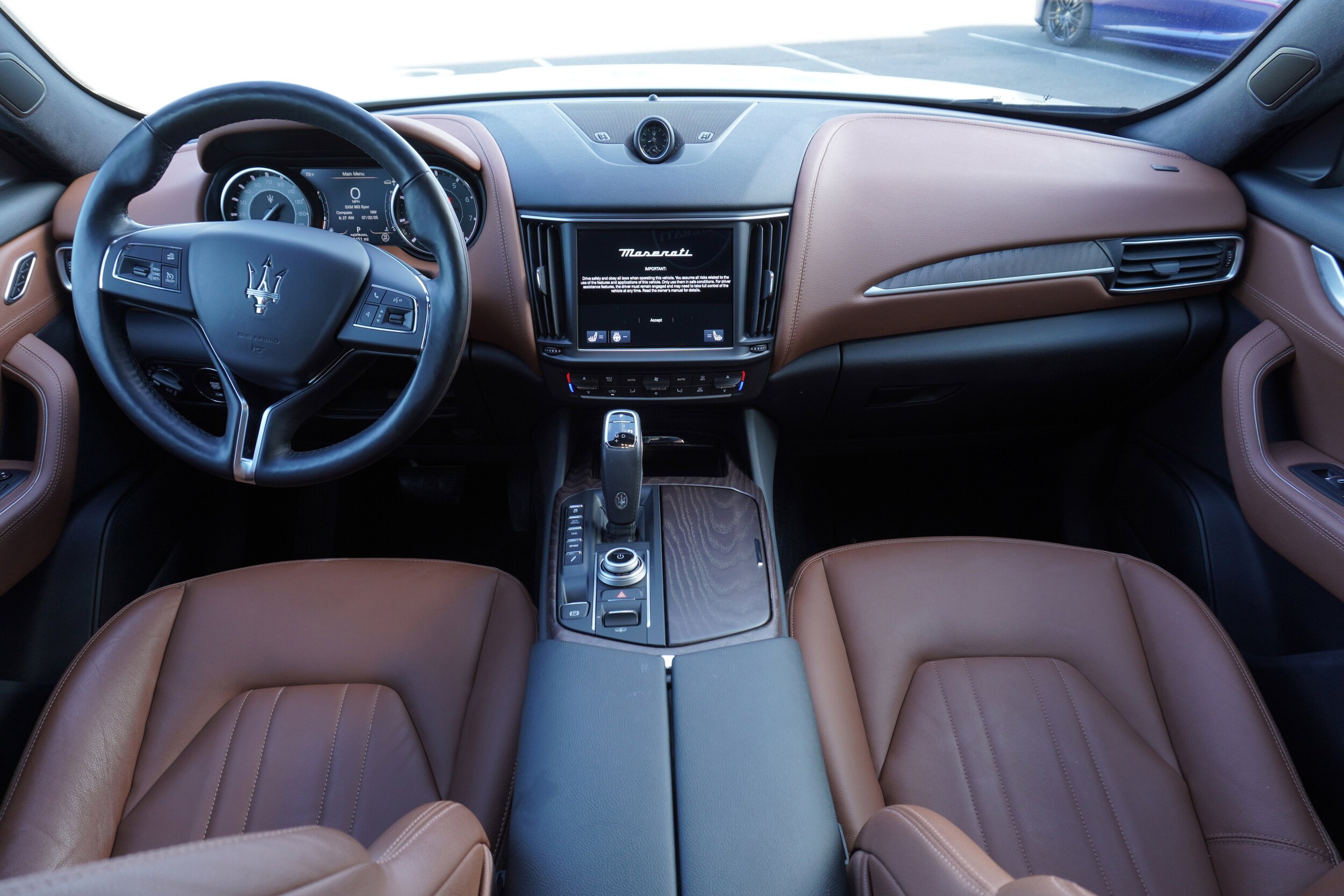 2022 Maserati Levante GT photo 2