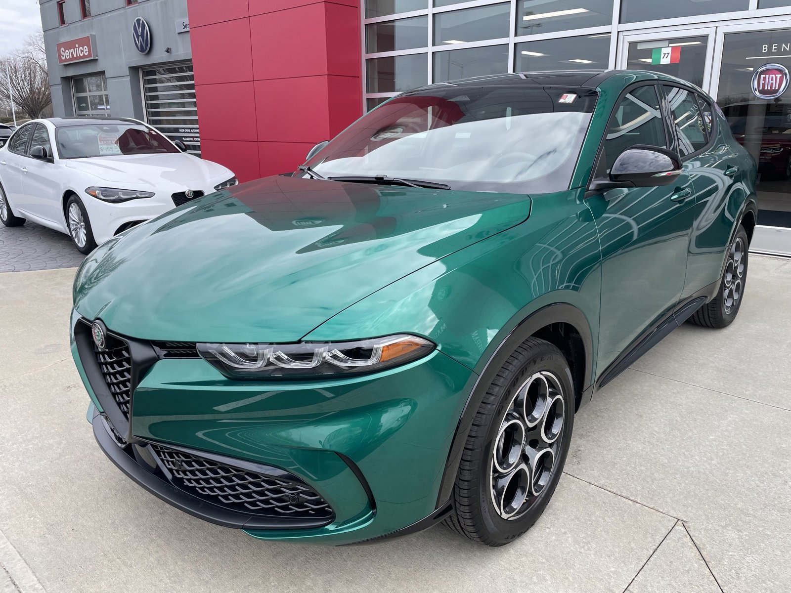 2025 Alfa Romeo Tonale BASE SPRINT photo 3