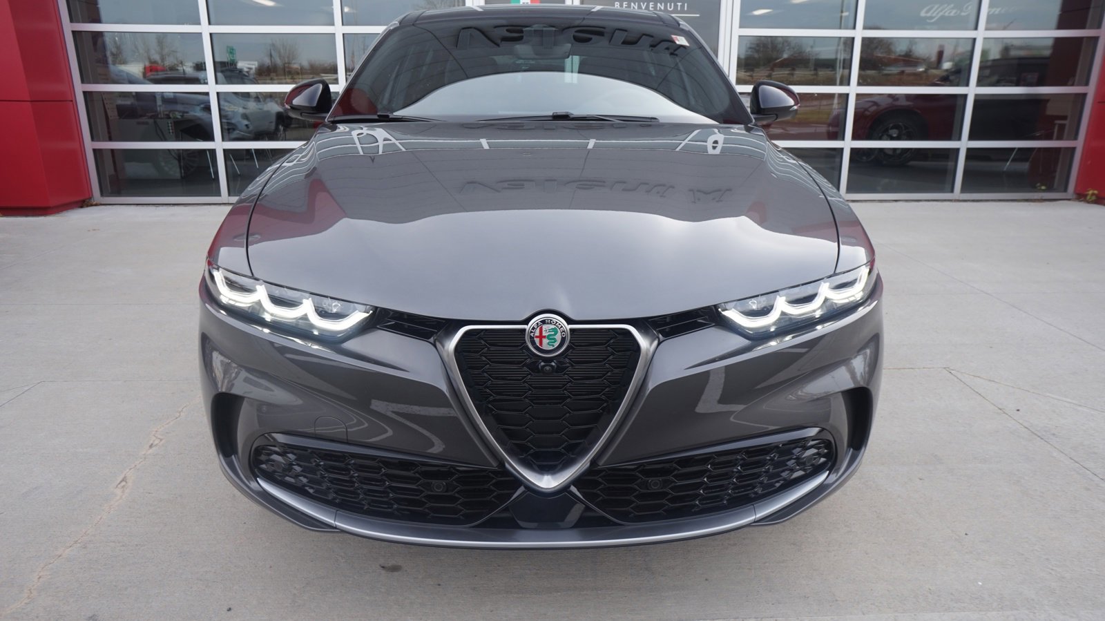 2024 Alfa Romeo Tonale Ti photo 4
