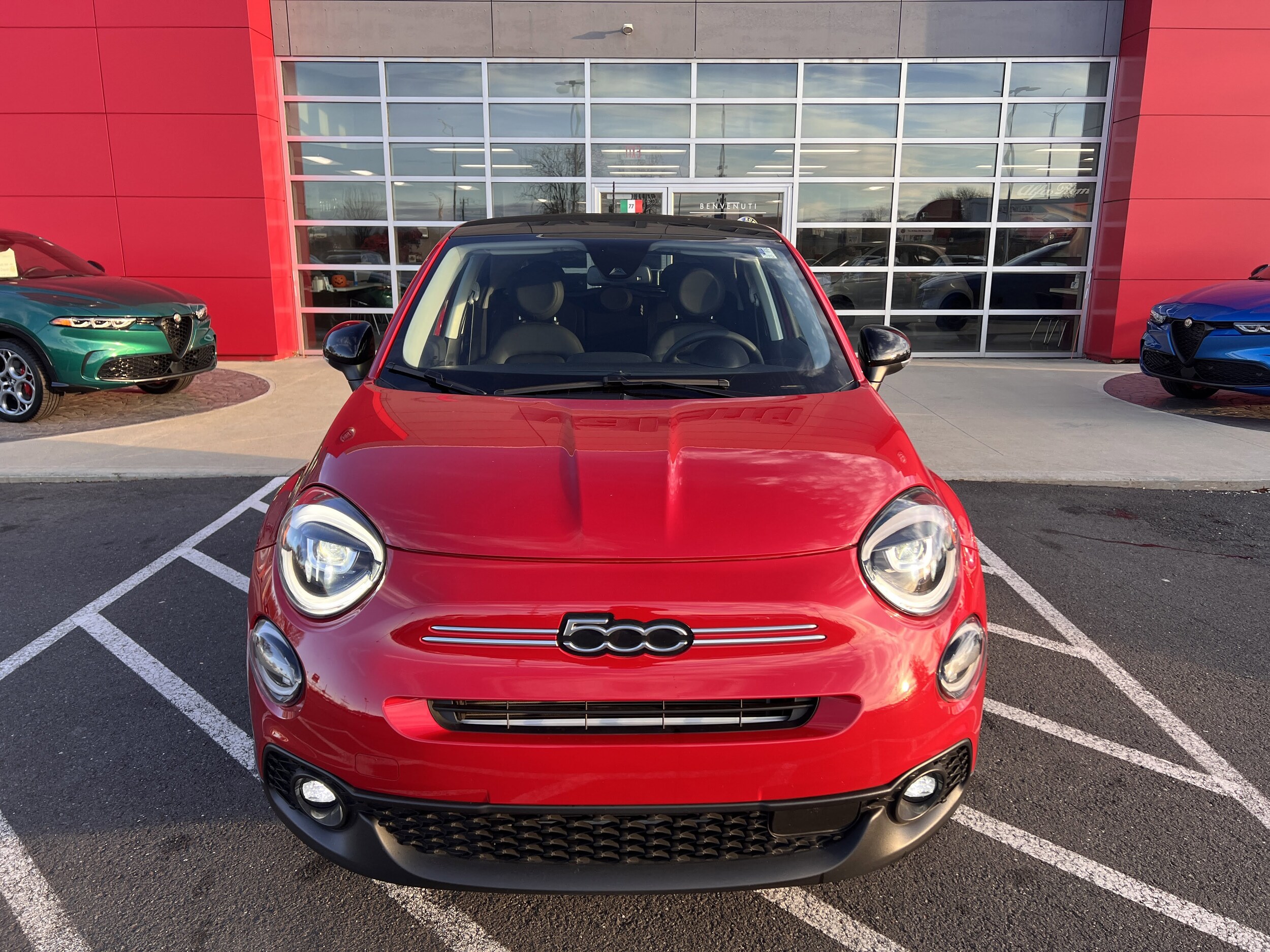 2023 Fiat 500X Pop photo 2