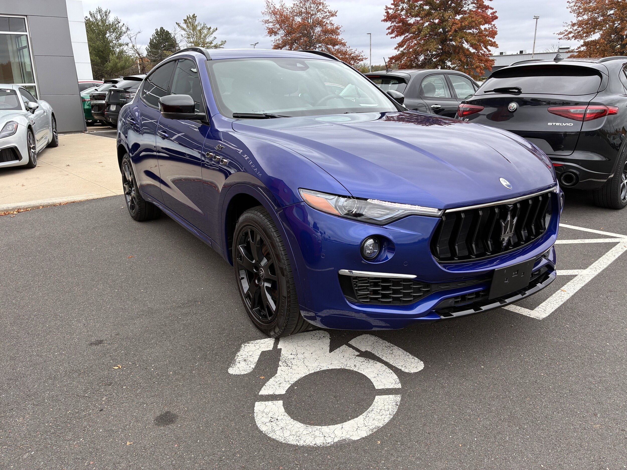 2022 Maserati Levante GT photo 4