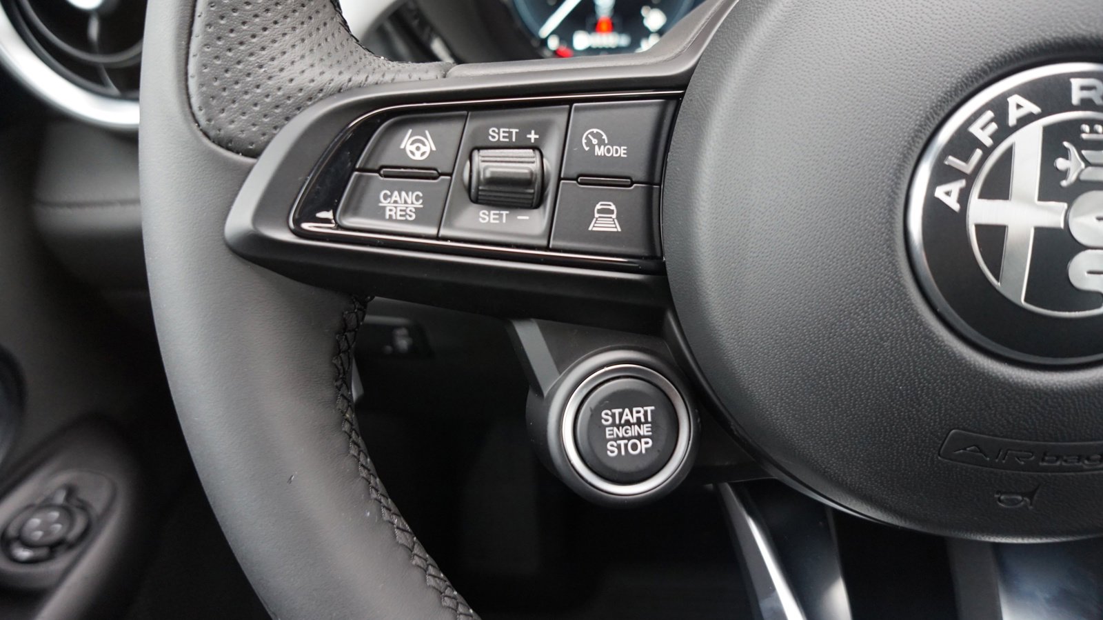 2024 Alfa Romeo Tonale Veloce - Photo 23