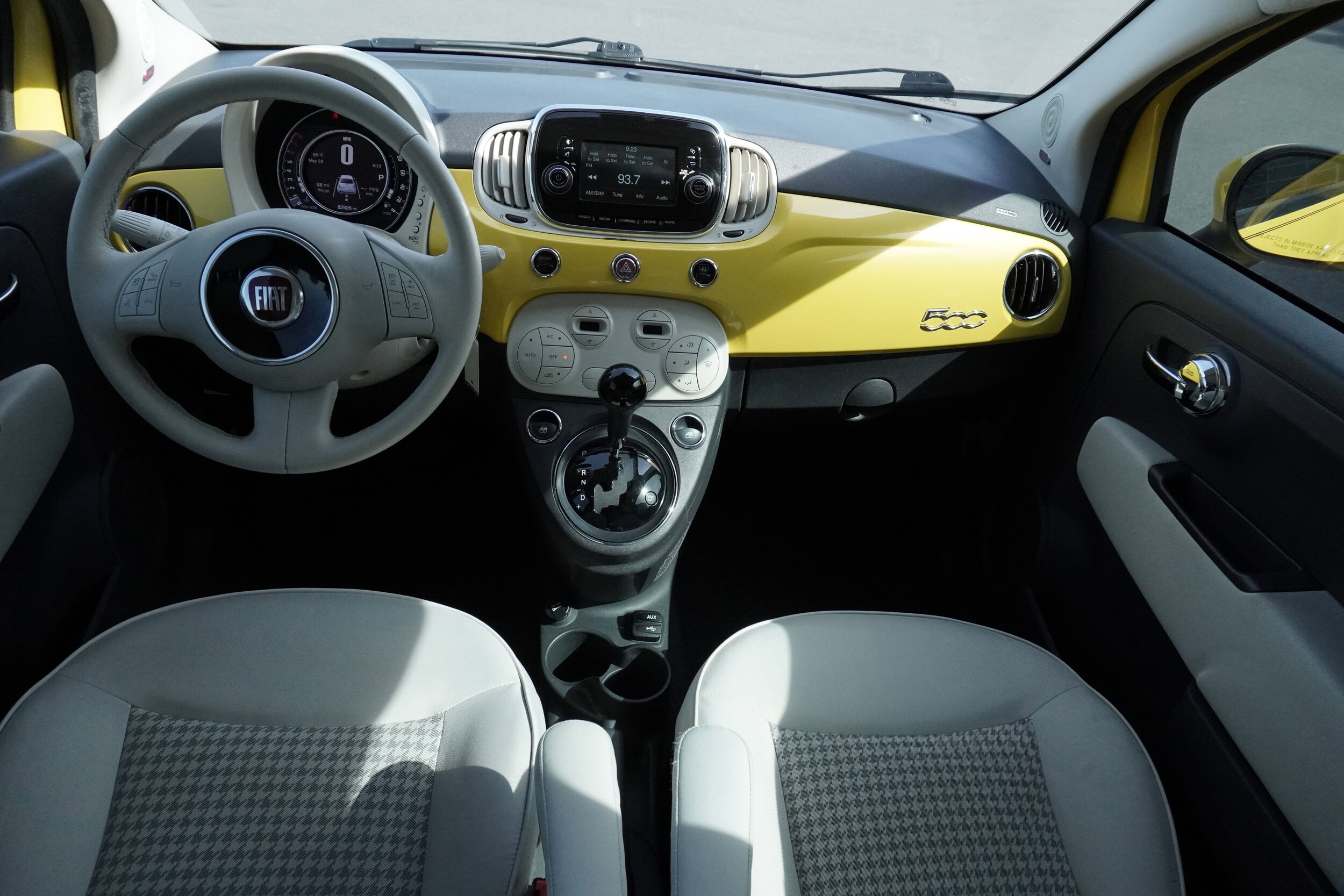 Used 2016 FIAT 500 Easy with VIN 3C3CFFKR9GT120911 for sale in Hartford, CT