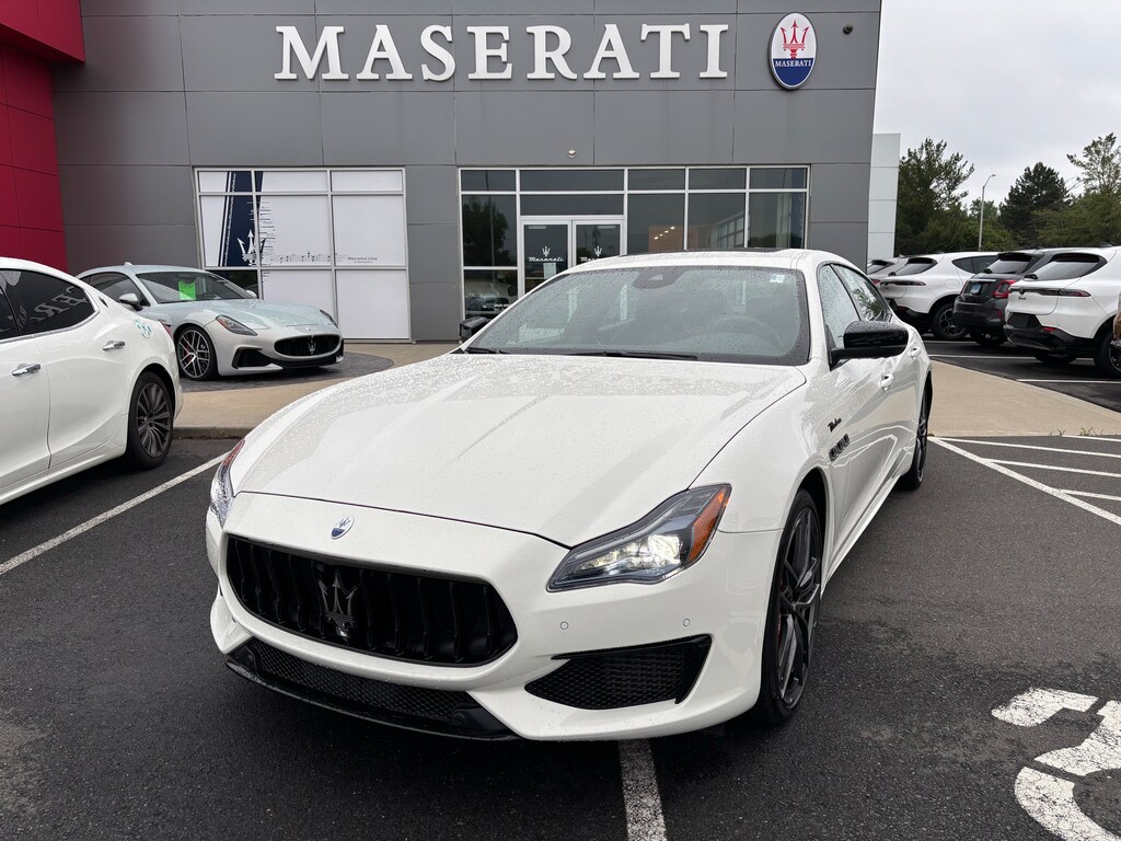 Used 2022 Maserati Quattroporte Modena Modena 3.0L