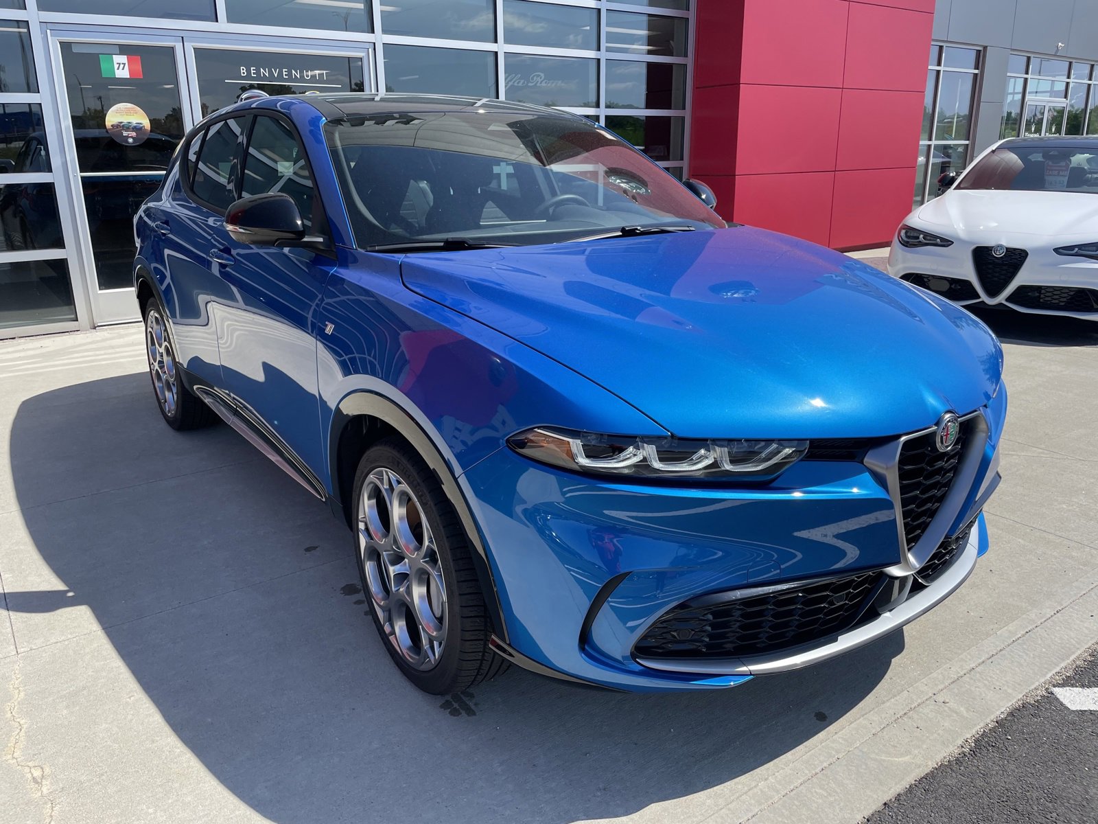 2024 Alfa Romeo Tonale Ti photo 4