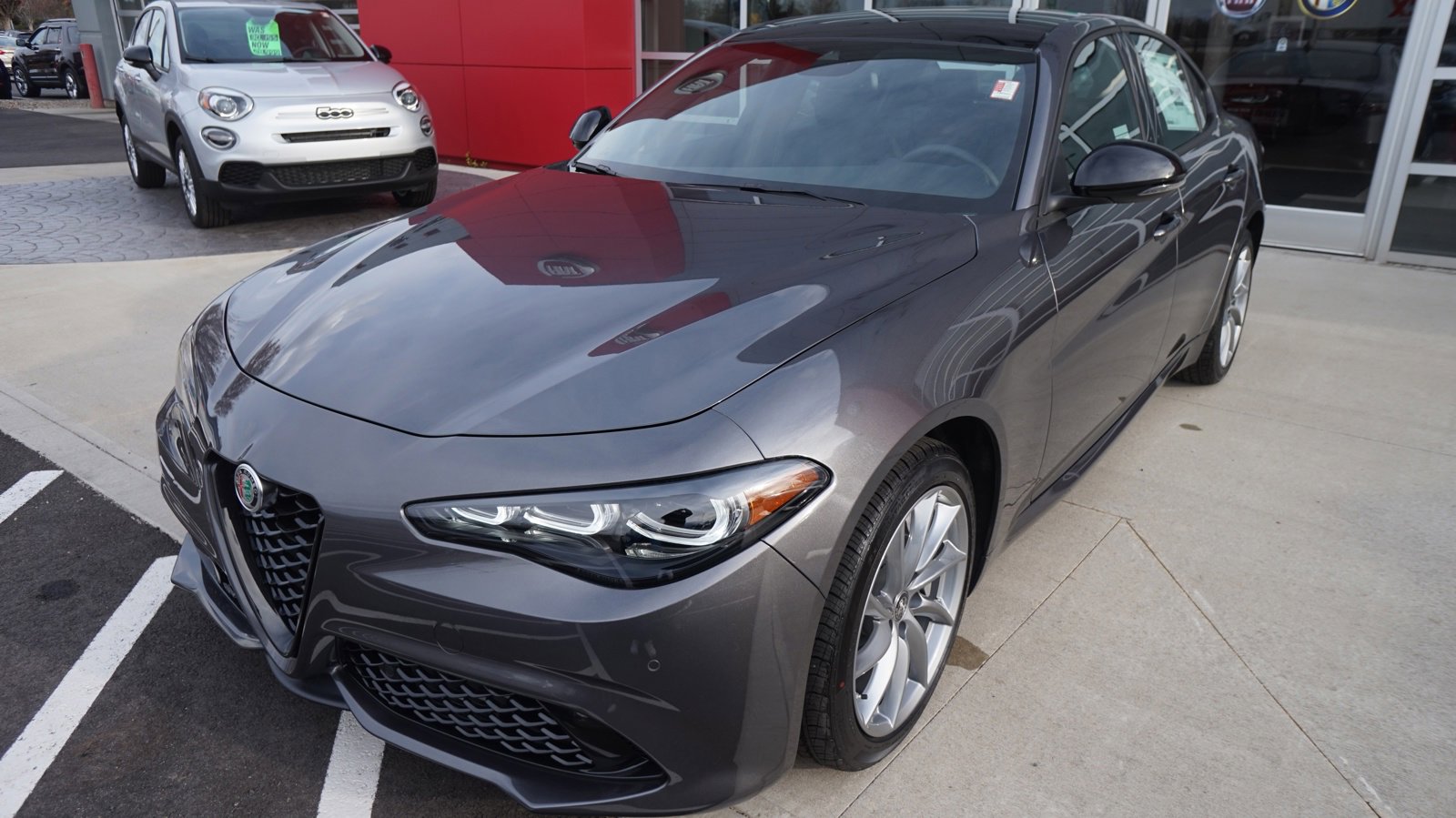 2024 Alfa Romeo Giulia SPRINT photo 4