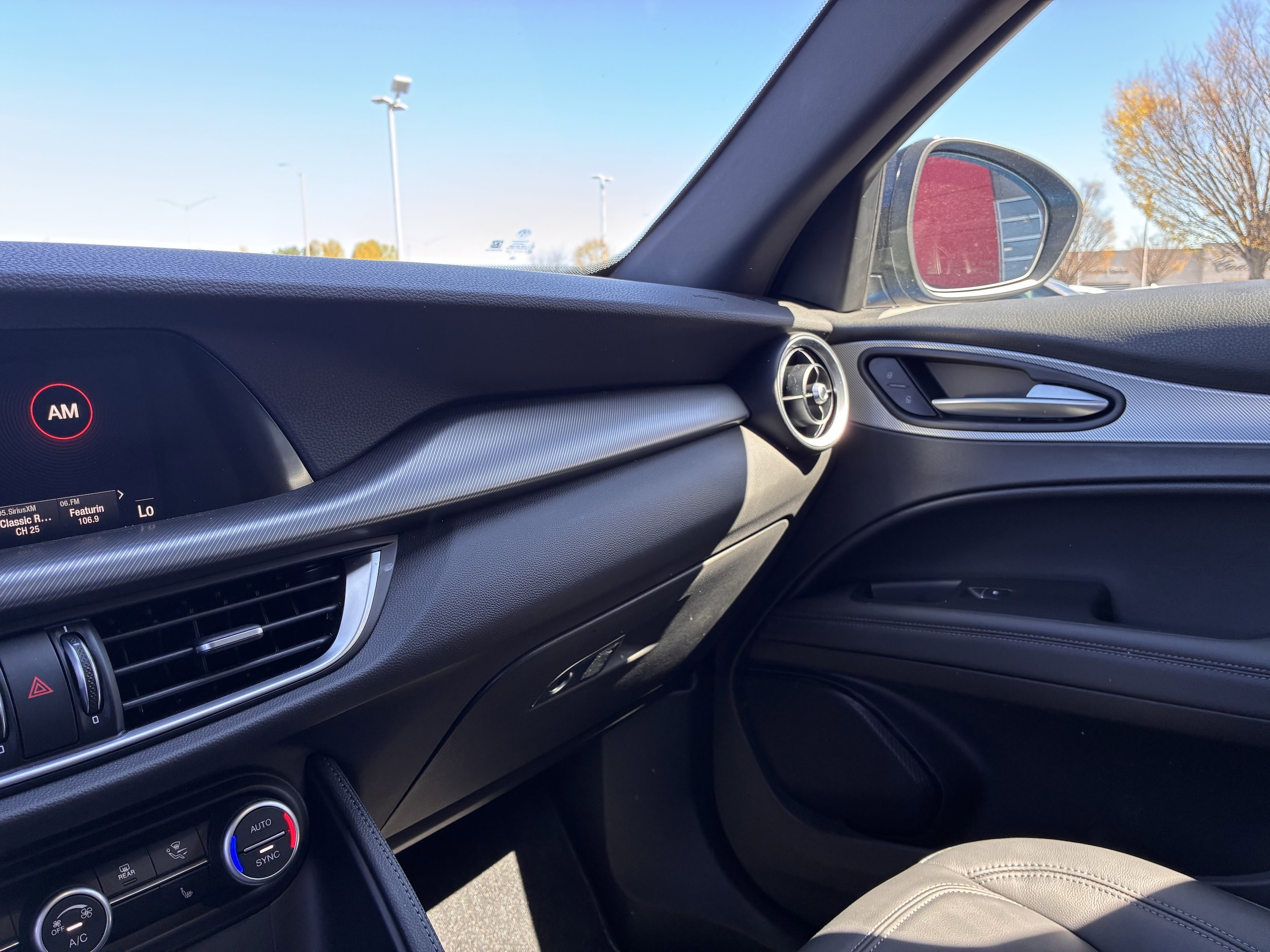 2025 Alfa Romeo Stelvio Base - Photo 22