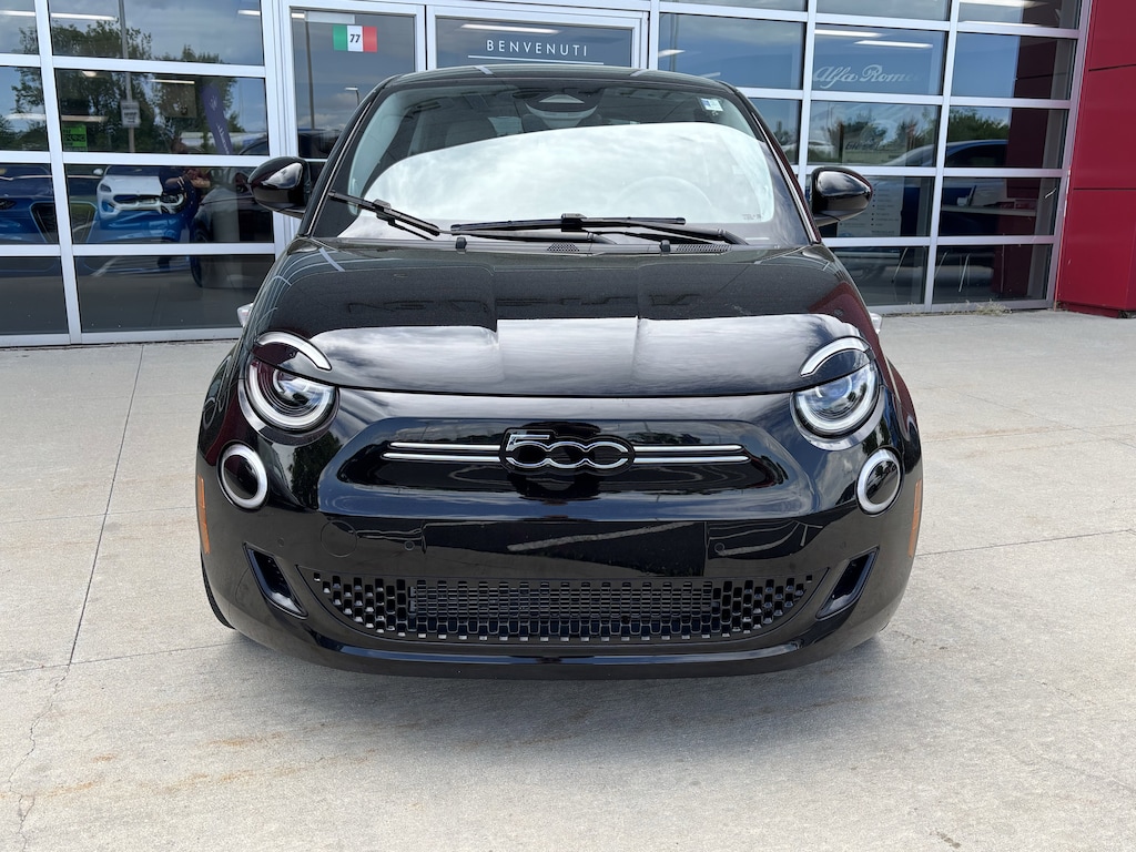 Used 2024 FIAT 500e Battery Electric Music FWD