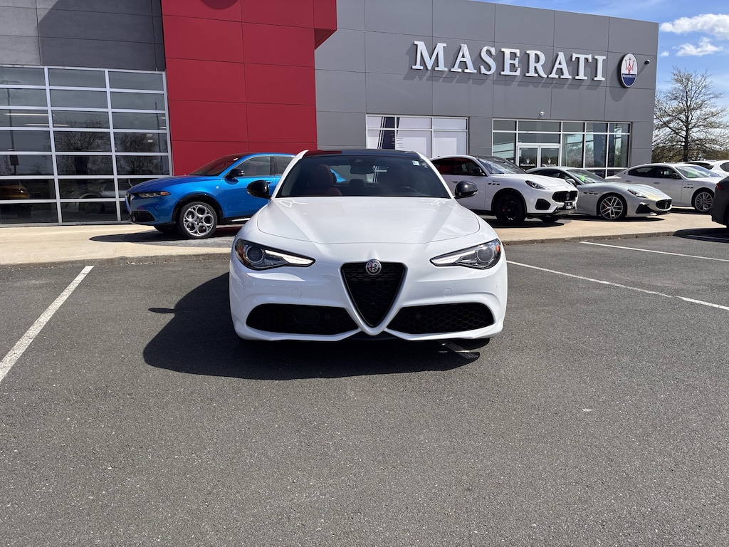 Used 2023 Alfa Romeo Giulia Veloce Veloce AWD