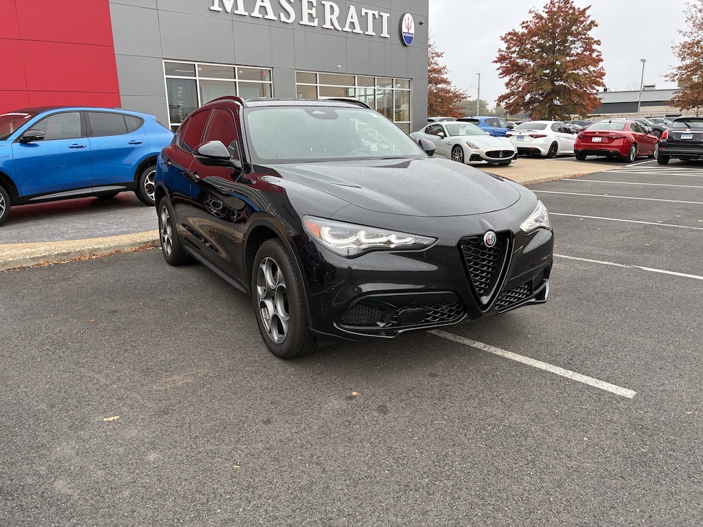 New 2025 Alfa Romeo Stelvio AWD Sport Utility