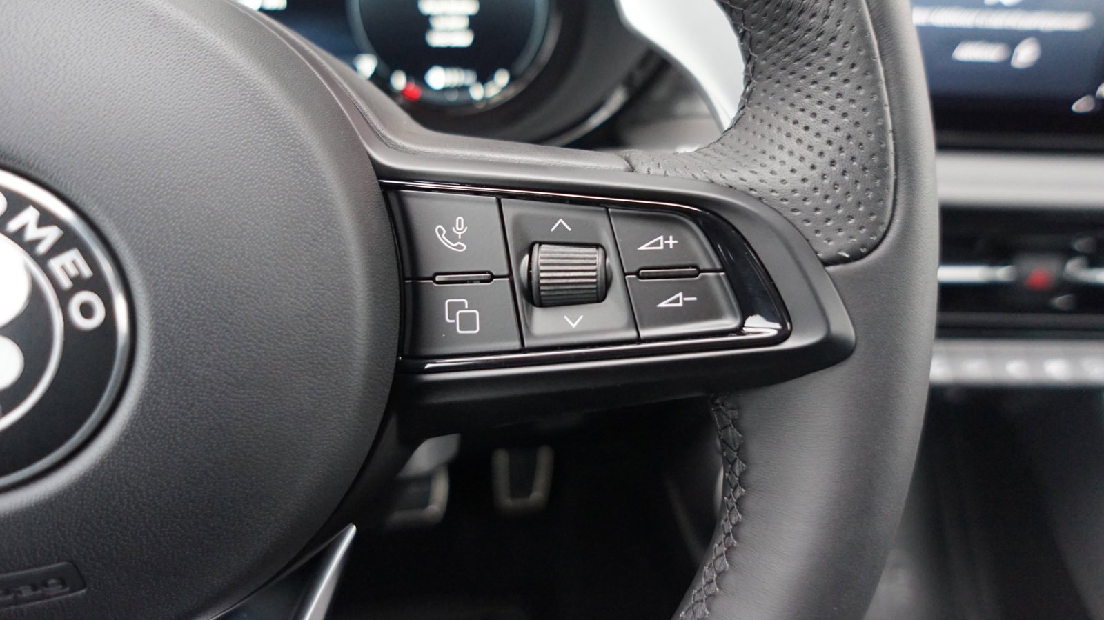 2024 Alfa Romeo Tonale Veloce - Photo 24