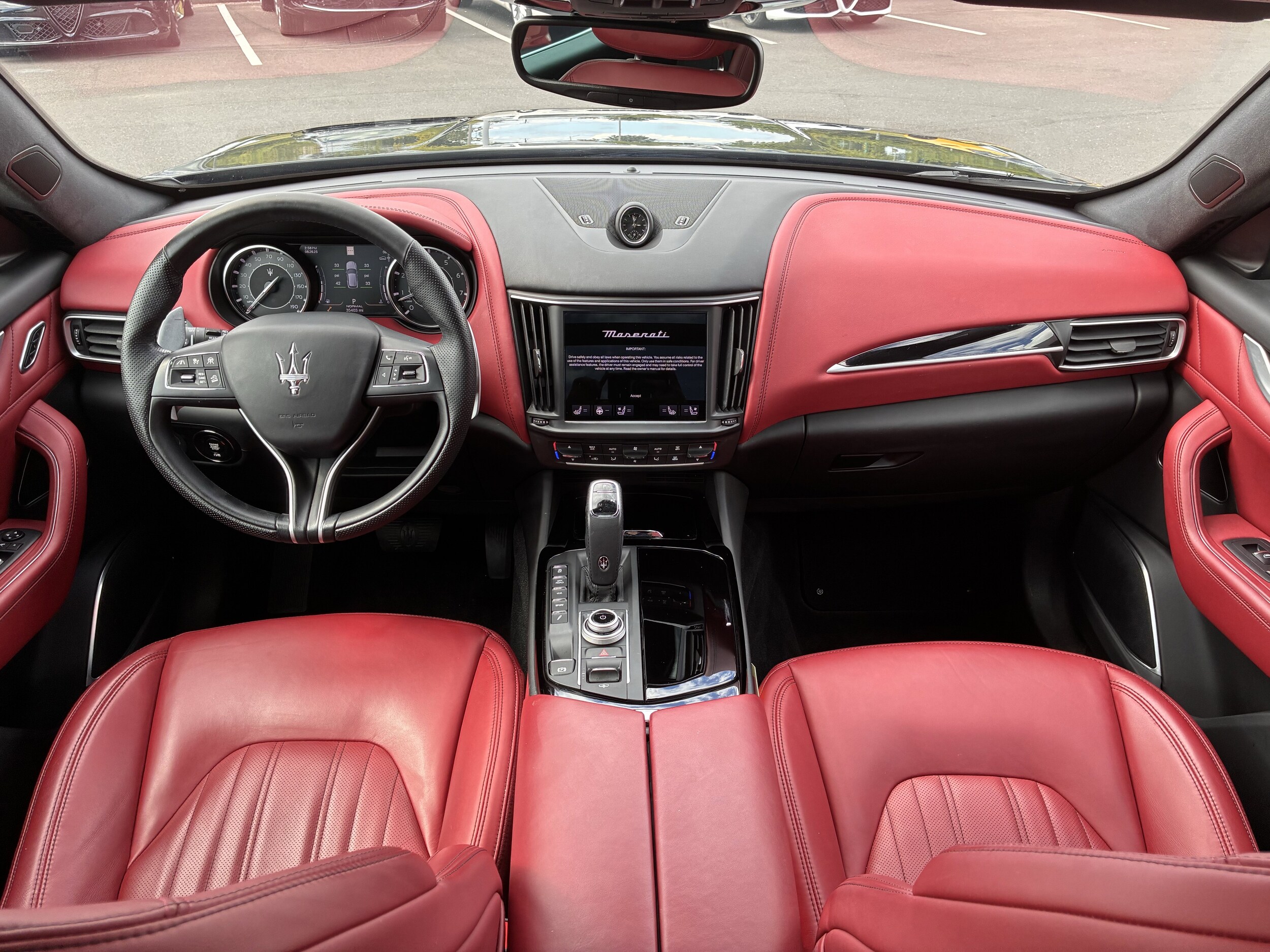 2022 Maserati Levante Modena photo 2