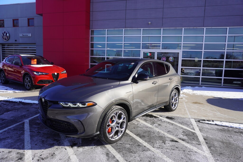 New 2024 Alfa Romeo Tonale VELOCE EAWD Sport Utility